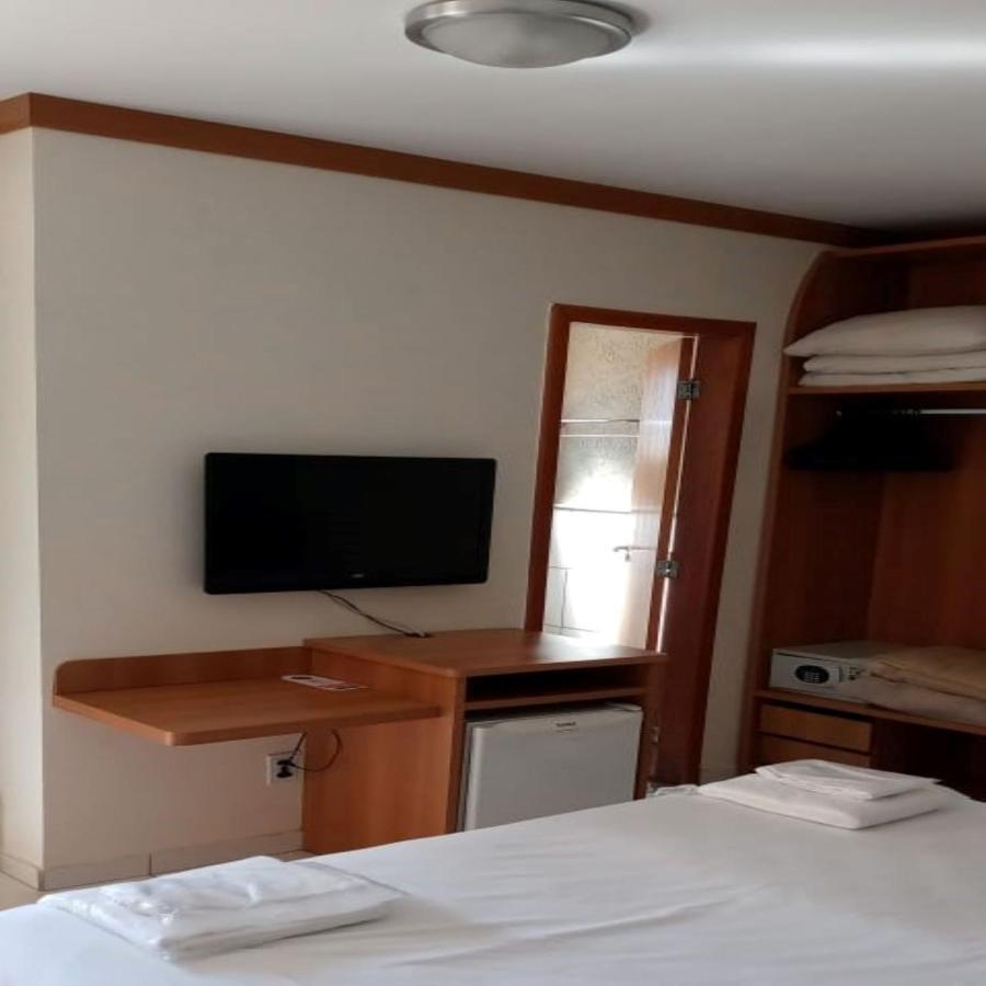 Golden Dolphin Grand Hotel Excelente กัลดัสโนวัส ภายนอก รูปภาพ
